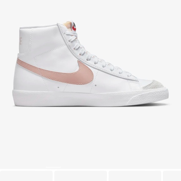 Nike Blazer Mid ‘77 Pink and White. Beautiful. High top - Picture 4 of 8
